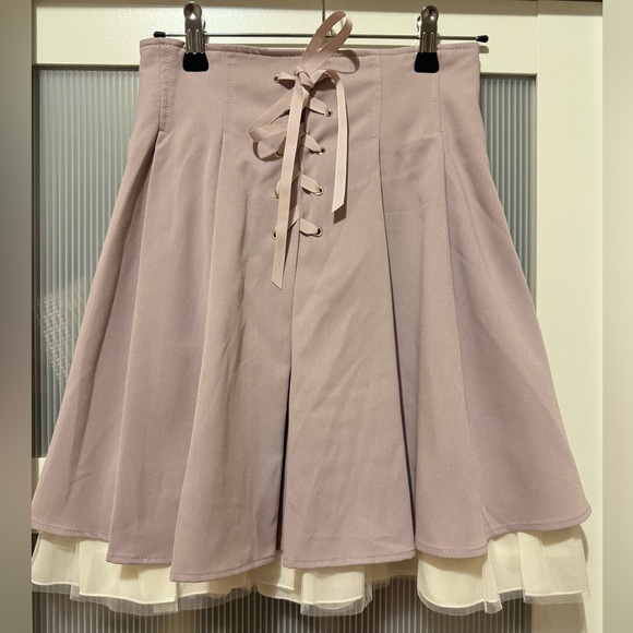 SECRET HONEY PURPLE BOW WITH FRILL BACK SKIRT - Picture 1 of 4